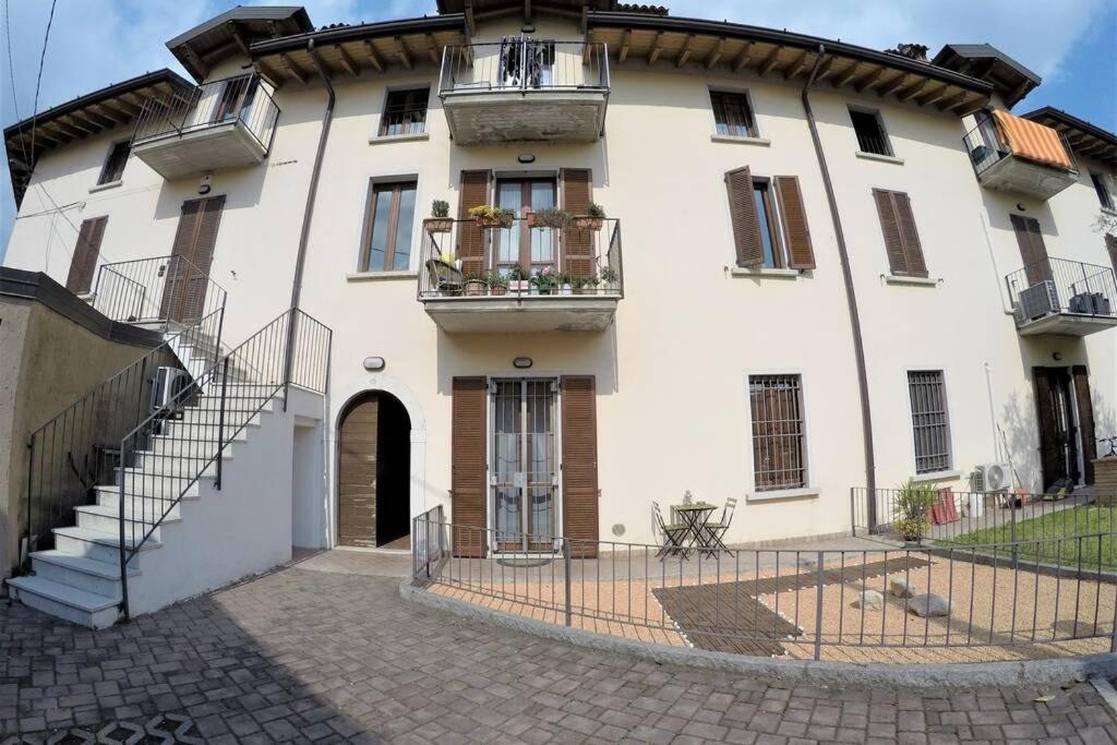 شقة Casa Di Mirco - Ampio E Moderno Bilocale Castenedolo المظهر الخارجي الصورة